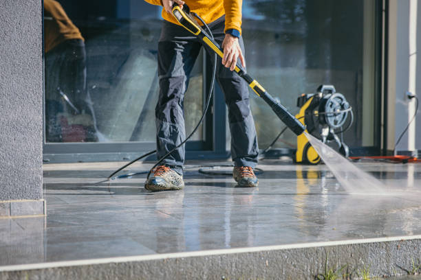 Best Driveway Pressure Washing  in West Liberty, WV